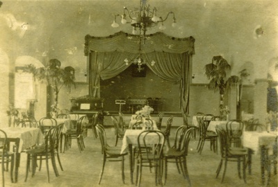 historisches Bild des Saals, als er noch ein Tanzsaal war